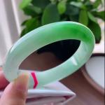 飘绿正圈手镯